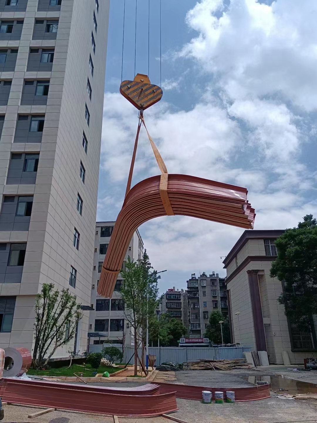 請(qǐng)?zhí)砑訄D片